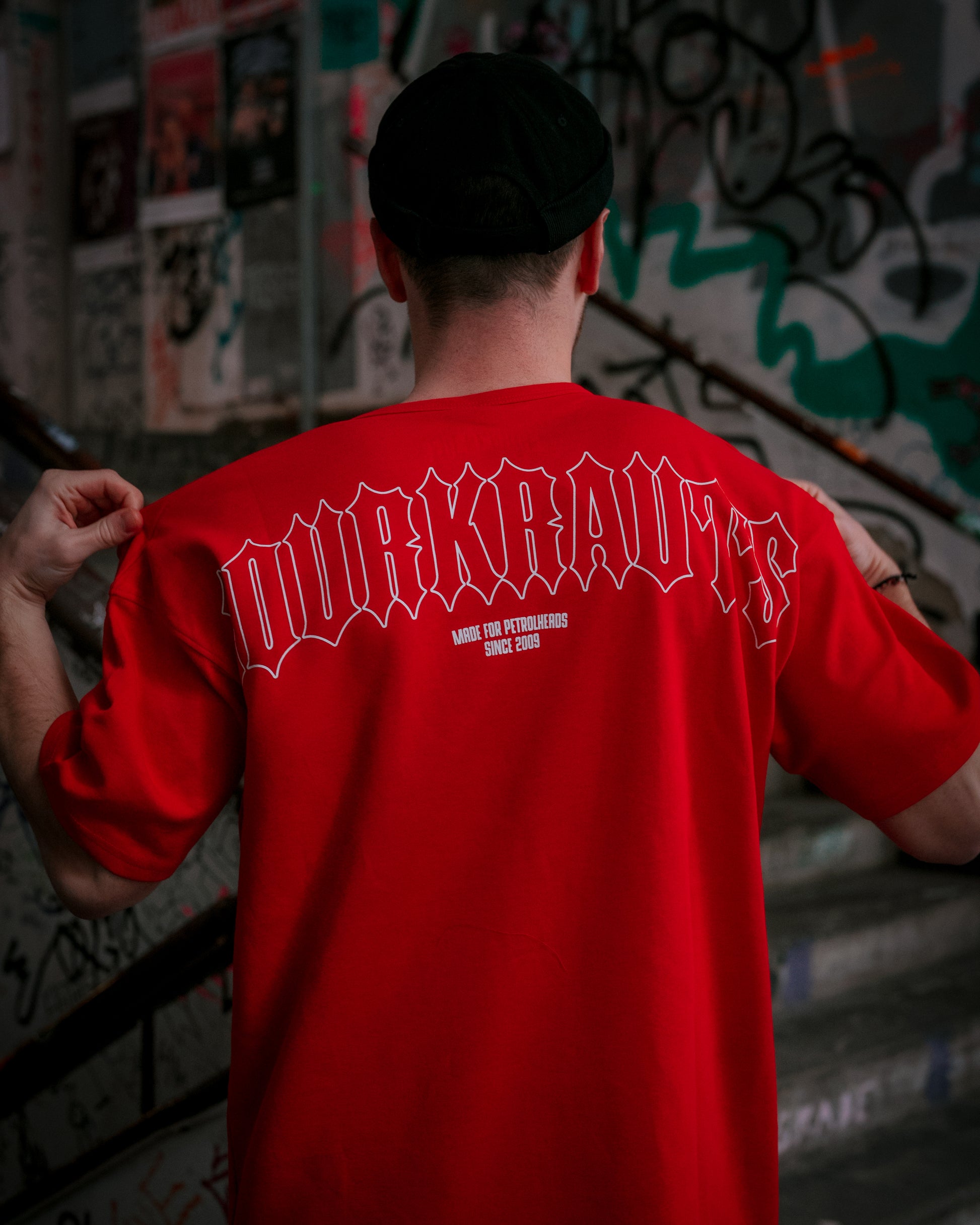 Oversized | T-Shirt | Spikes | Red