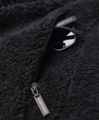 Teddy Jacke | Young Guys Old Rides | Schwarz