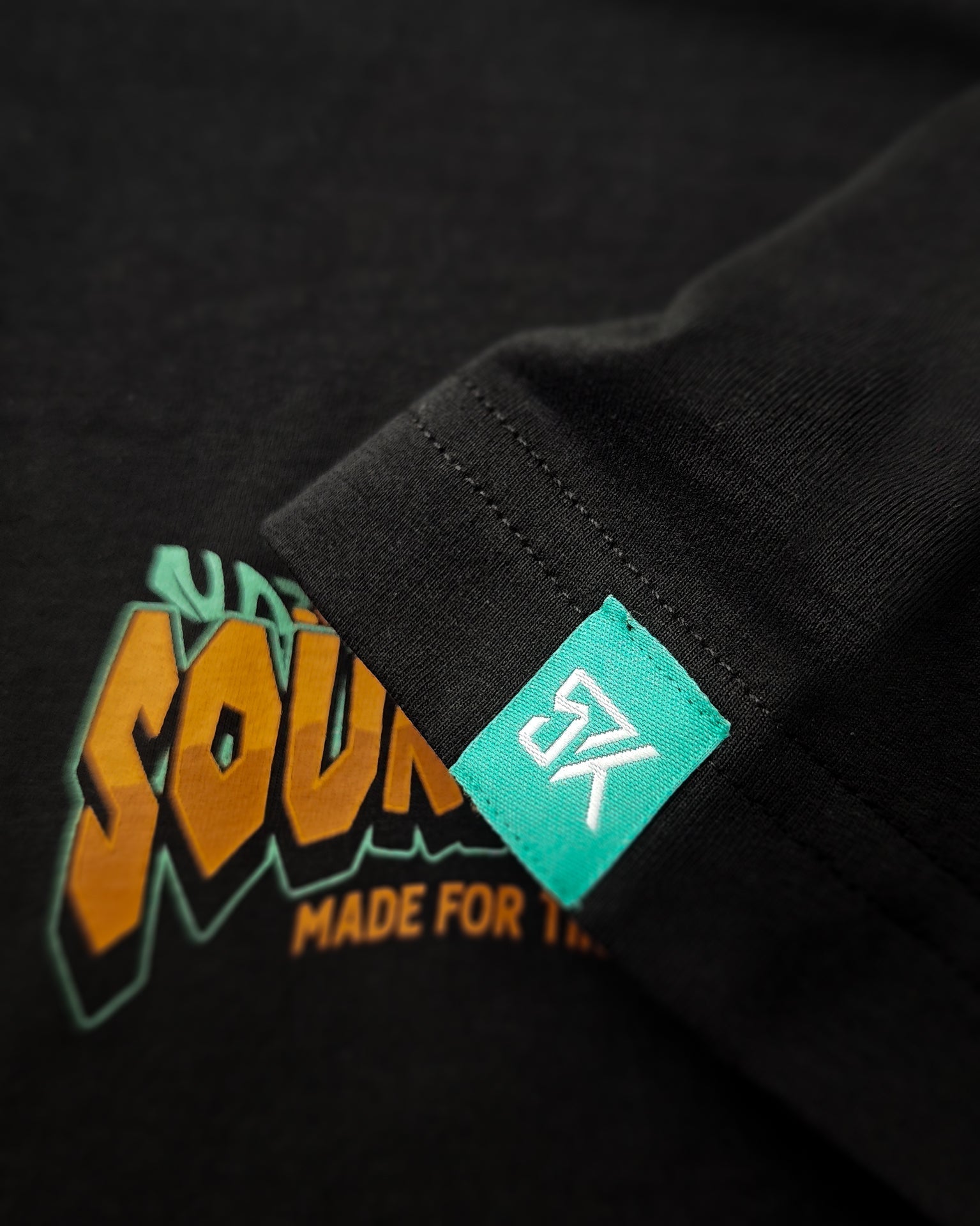 T-Shirt | Tiki | Schwarz